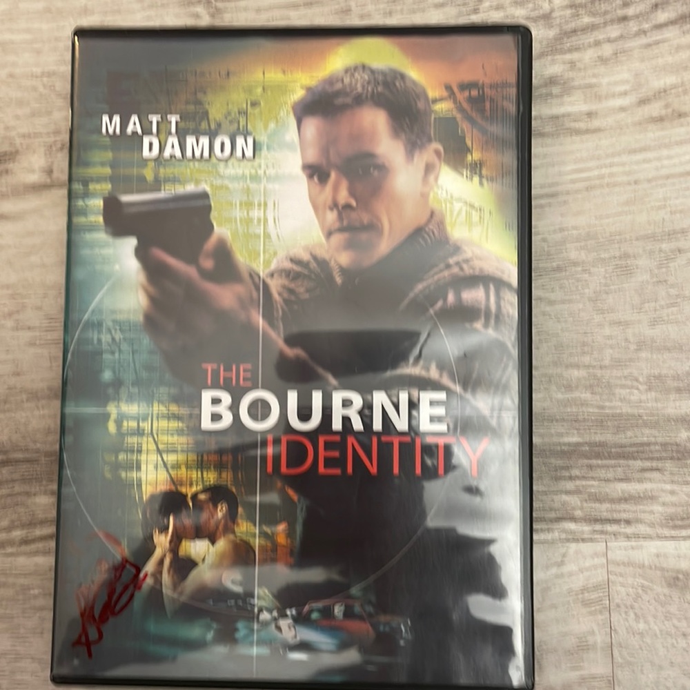 The Bourne Identity DVD Movie  2002 Action Thriller 1h 59m PG-13 Matt Damon